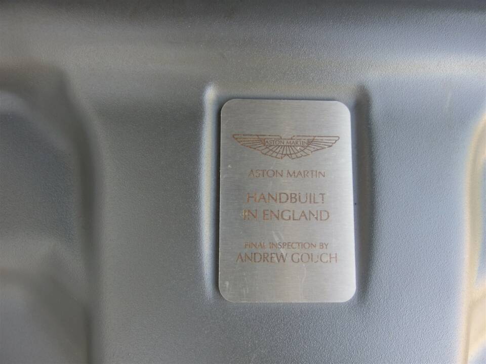 Bild 82/99 von Aston Martin DB 9 Volante (2006)