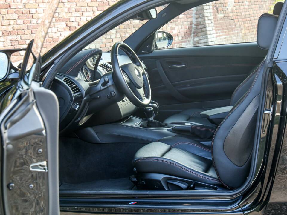 Imagen 22/50 de BMW 1 Series M Coupé (2012)