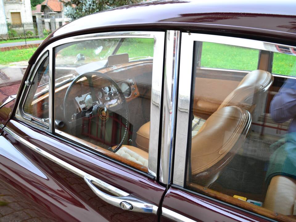Immagine 14/39 di Jaguar Mk VII M (1955)