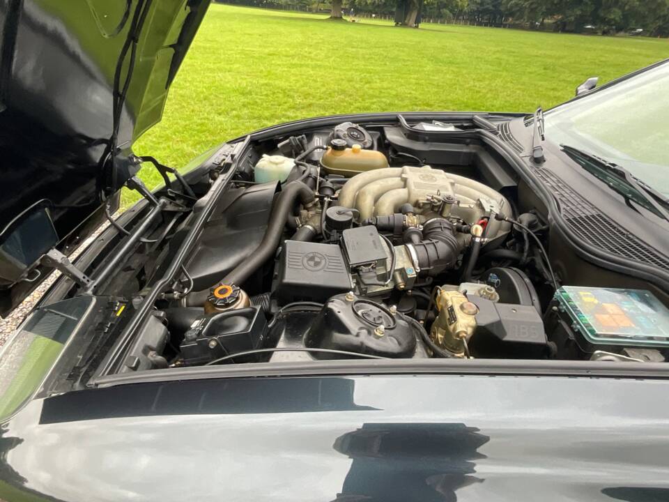 Bild 31/38 von BMW Z1 Roadster (1989)