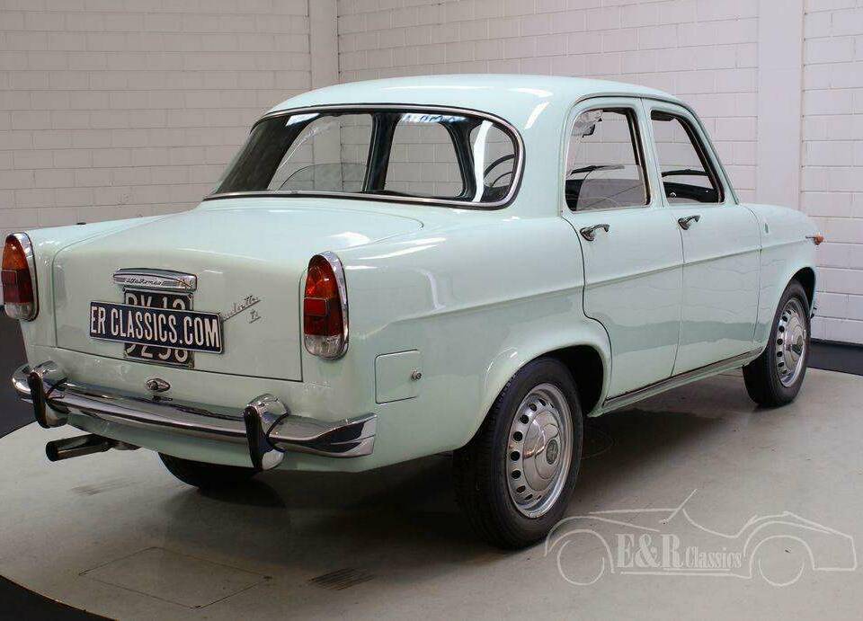 Imagen 7/19 de Alfa Romeo Giulietta Sprint 1300 (1965)