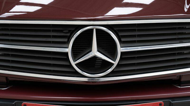 Bild 12/15 von Mercedes-Benz 230 CE (1991)