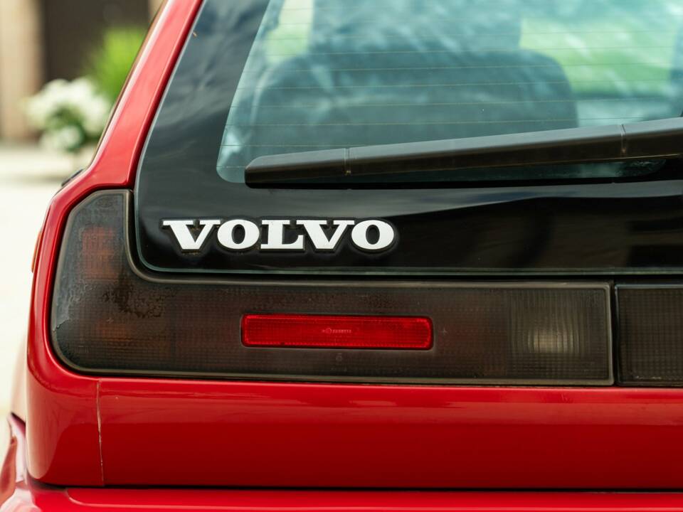 Image 21/50 de Volvo 480 S (1993)