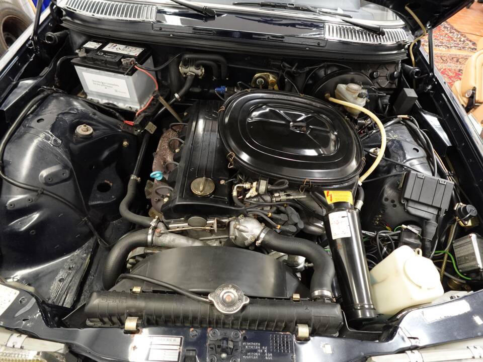 Bild 39/57 von Mercedes-Benz 230 CE (1980)