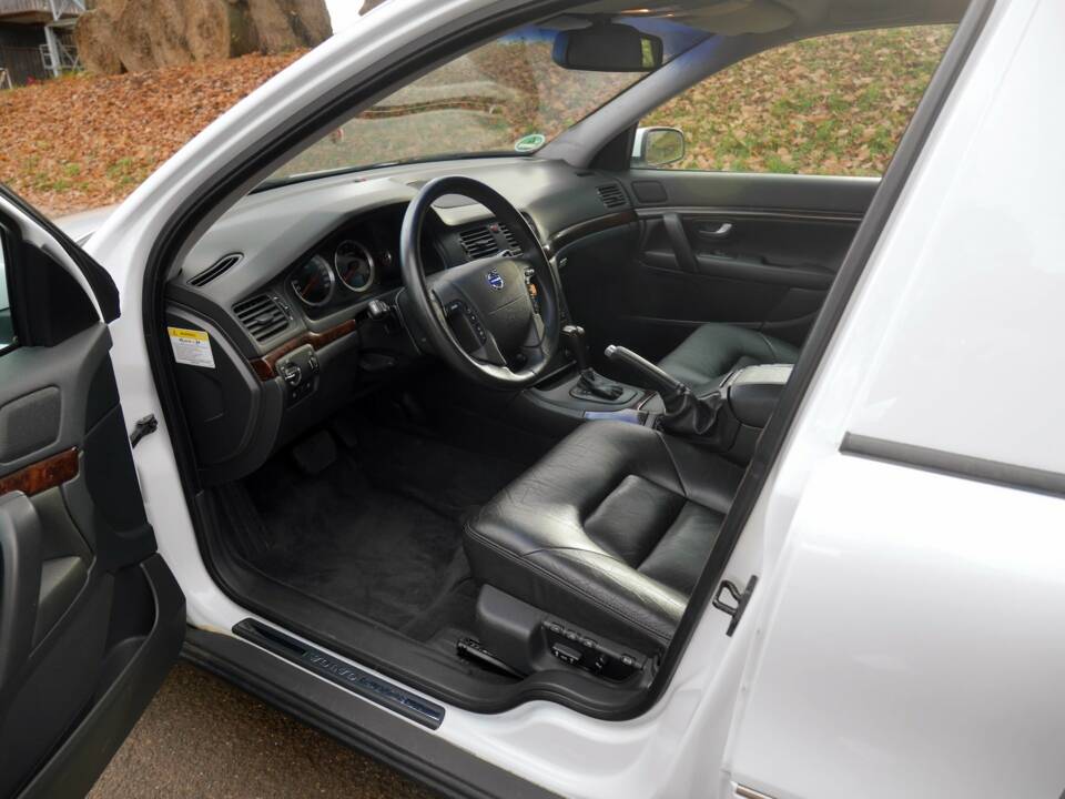 Image 26/32 of Volvo S80 2.9 Nilsson (2004)
