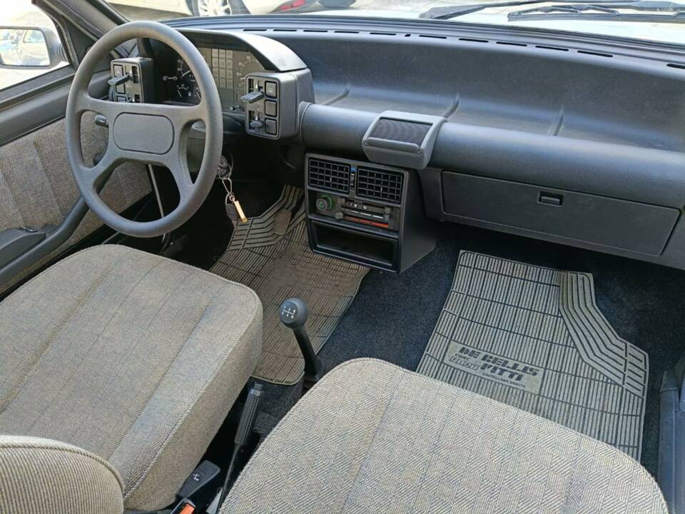 Image 7/48 of FIAT Uno 60 (1988)