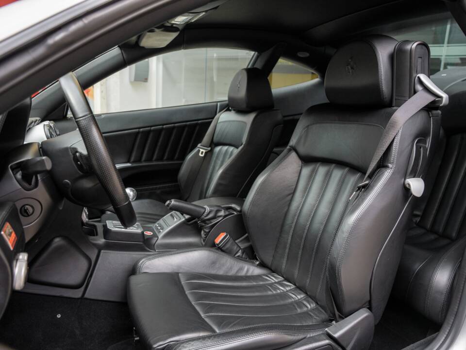 Bild 9/26 von Ferrari 612 Scaglietti (2005)
