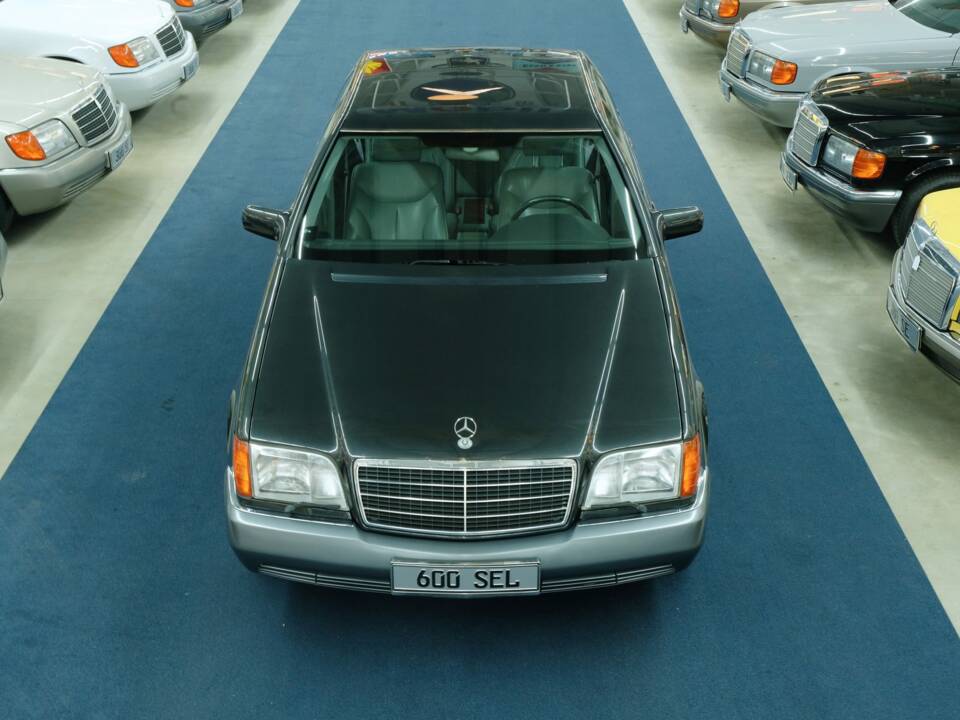 Bild 2/50 von Mercedes-Benz 600 SEL (1992)