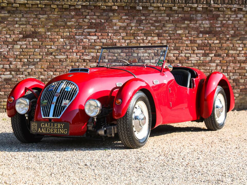 Image 8/50 of Healey Silverstone (1950)