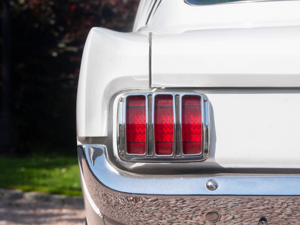 Bild 37/50 von Ford Shelby GT 350 (1965)