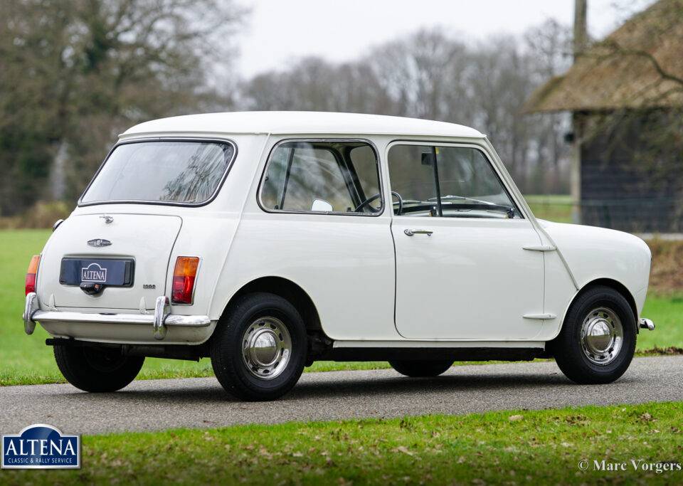 Image 12/42 of Morris Mini 1000 &quot;de Luxe&quot; (1969)