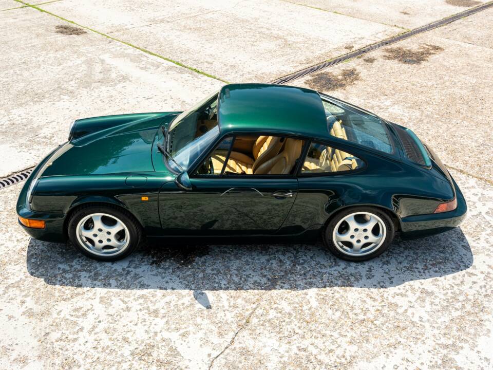 Image 4/35 of Porsche 911 Carrera 2 (1990)