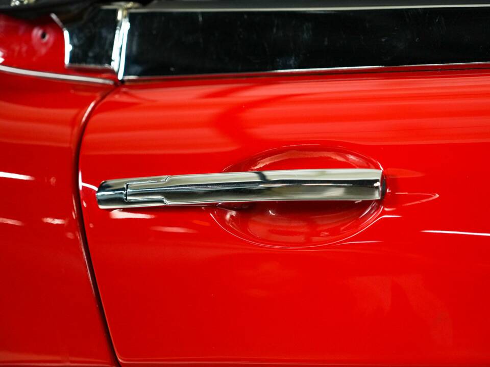 Image 38/43 of Austin-Healey 3000 Mk II (BJ7) (1963)