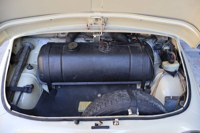 Imagen 19/37 de FIAT 500 L (1971)