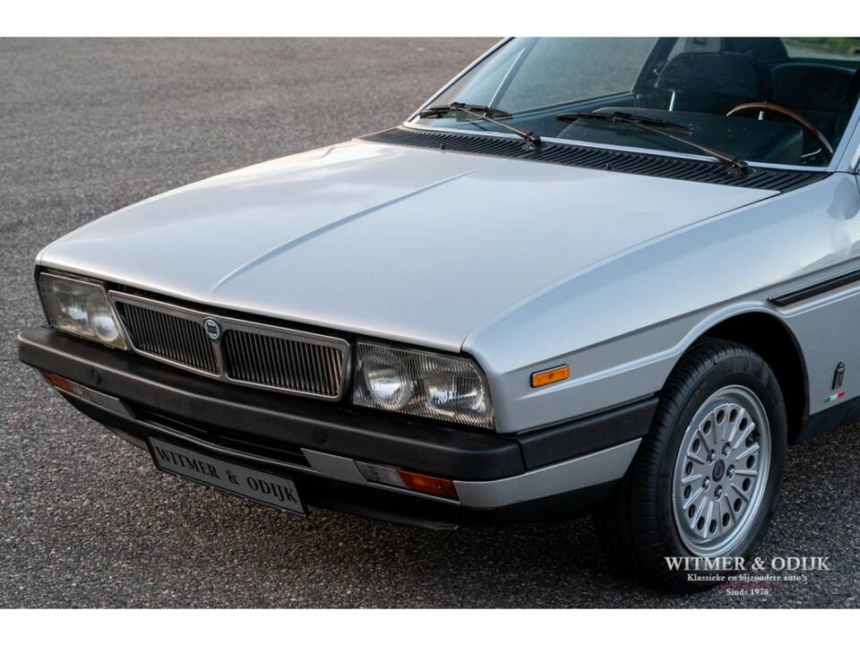 Immagine 8/25 di Lancia Gamma Coupe 2500 I.E. (1981)