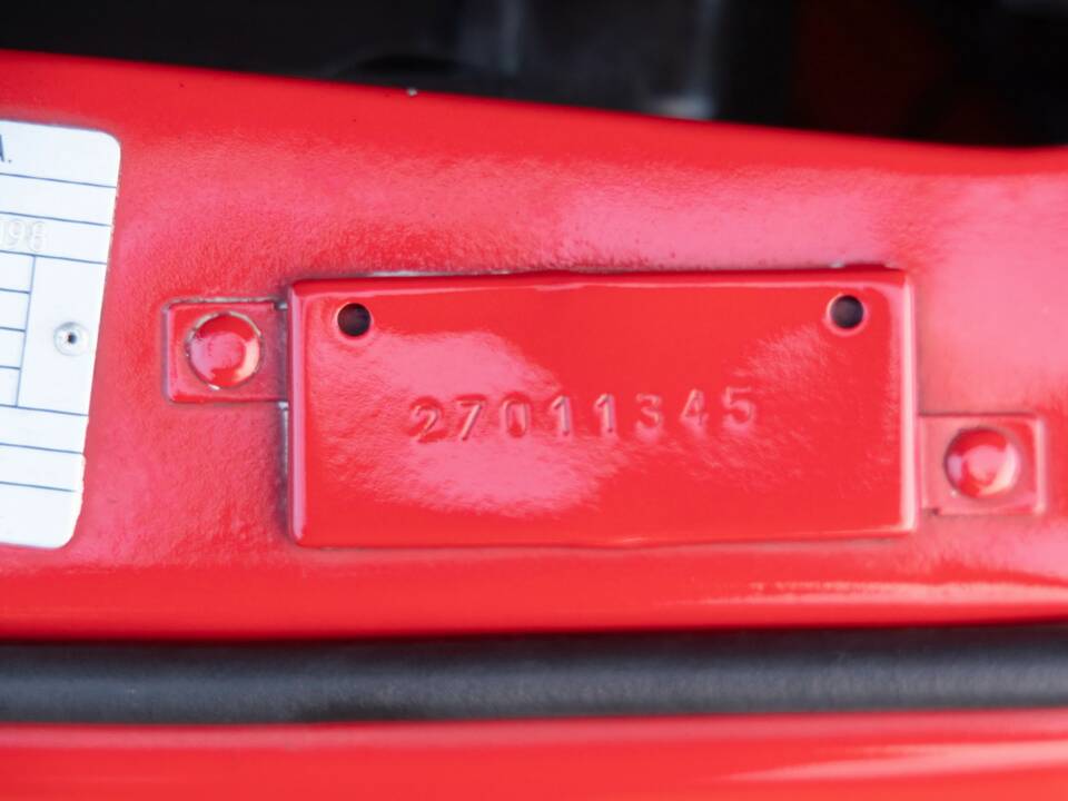 Bild 48/50 von Alfa Romeo RZ (1995)