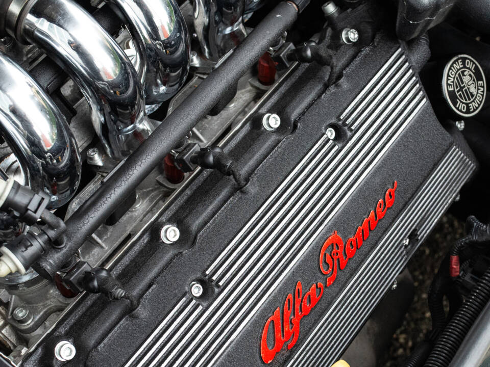 Image 36/36 of Alfa Romeo 147 3.2 GTA (2003)
