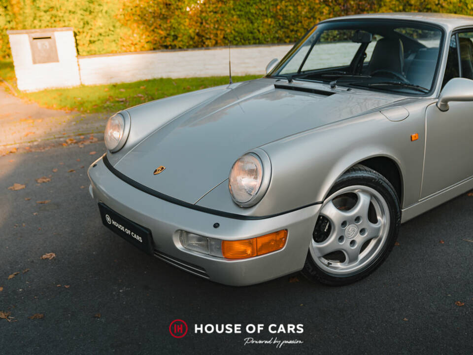 Image 10/51 de Porsche 911 Carrera 2 (1992)