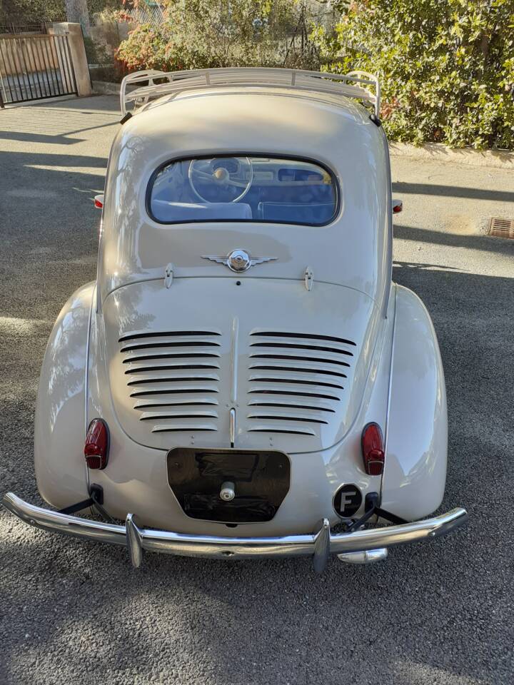 Afbeelding 4/8 van Renault 4 CV (1957)