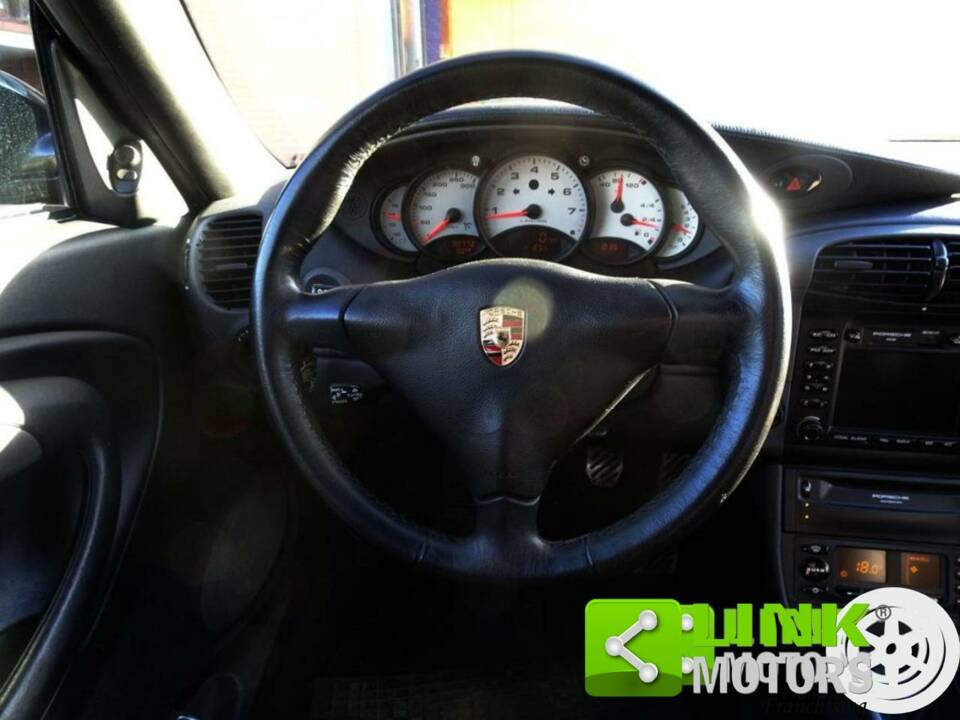 Bild 8/10 von Porsche 911 Carrera (1999)