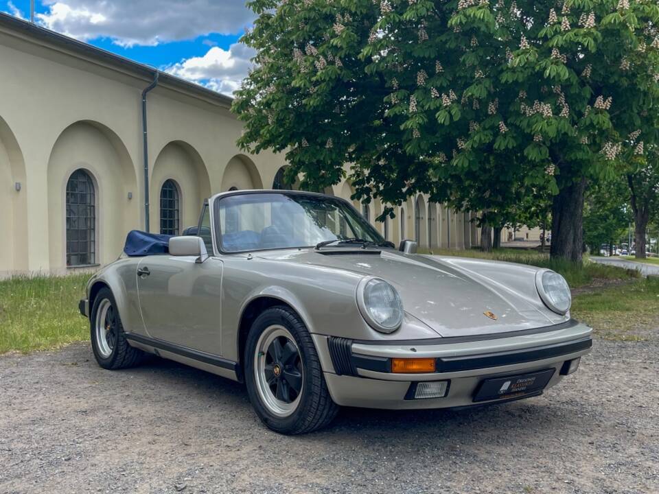 Imagen 11/31 de Porsche 911 Carrera 3.2 (1984)