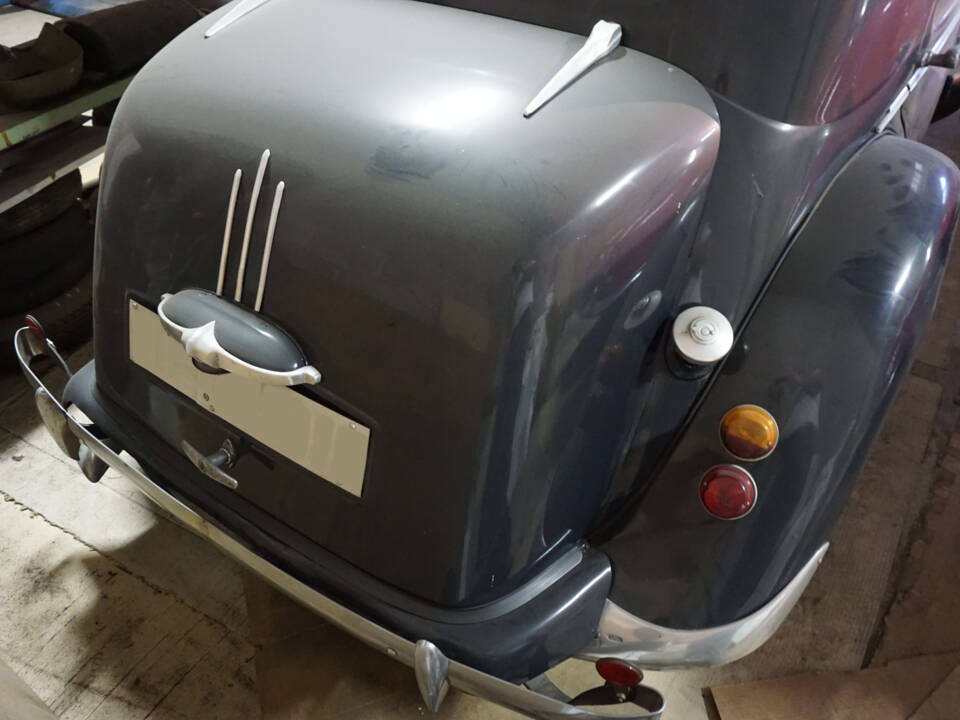 Bild 3/18 von Citroën Traction Avant 11 BL (1956)