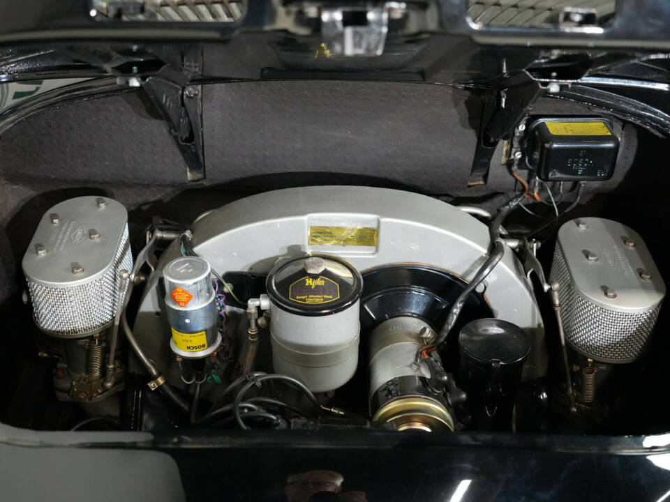 Image 41/50 of Porsche 356 B 1600 Super 90 (1962)