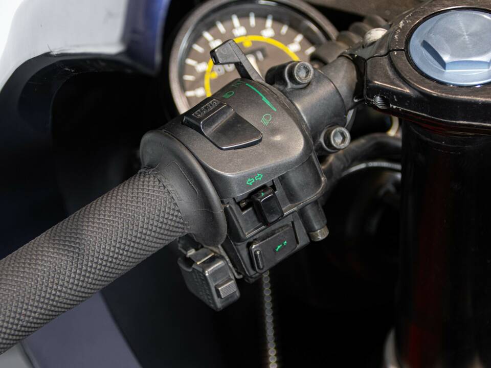 Image 43/50 of Aprilia RS 125 (1999)