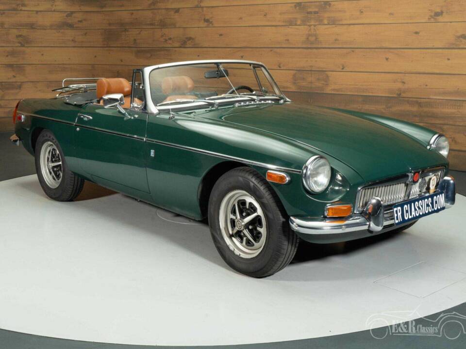 Image 4/19 de MG MGB (1974)
