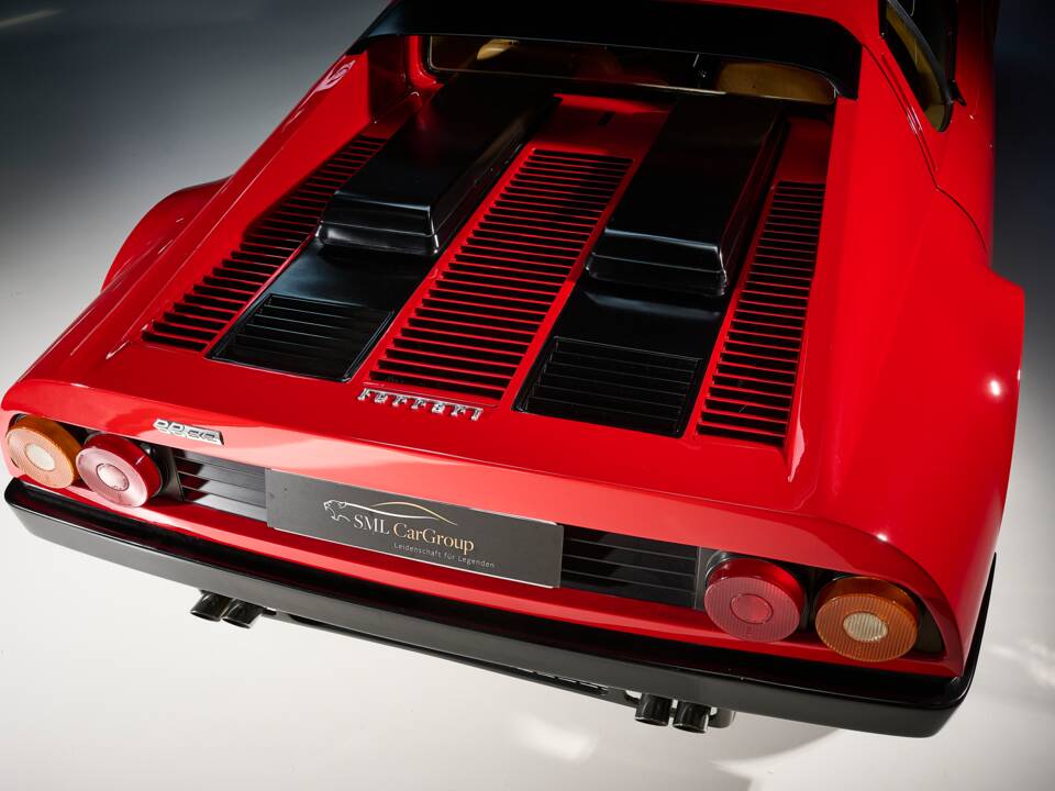 Image 29/48 of Ferrari 512 BB (1980)