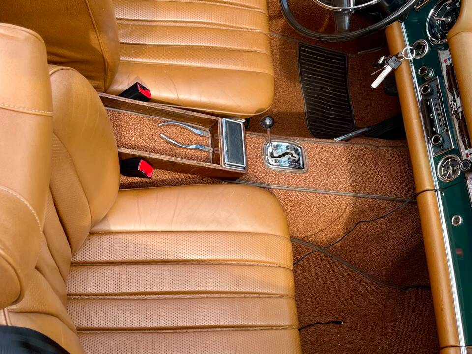 Immagine 26/69 di Mercedes-Benz 280 SL (1971)