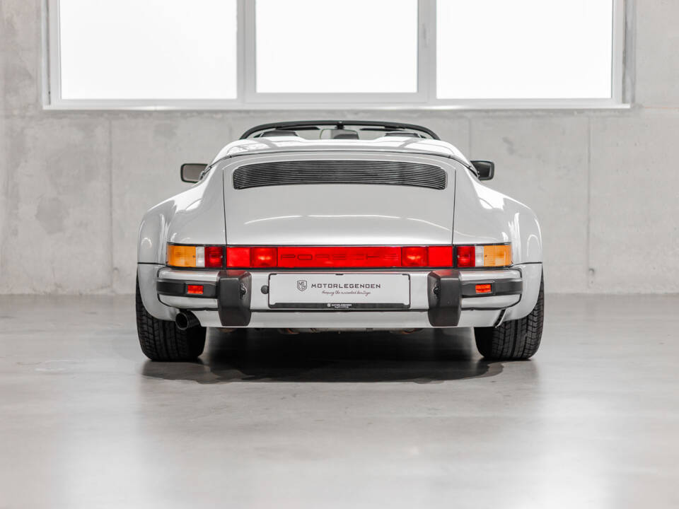 Image 4/9 of Porsche 911 Speedster 3.2 (1989)