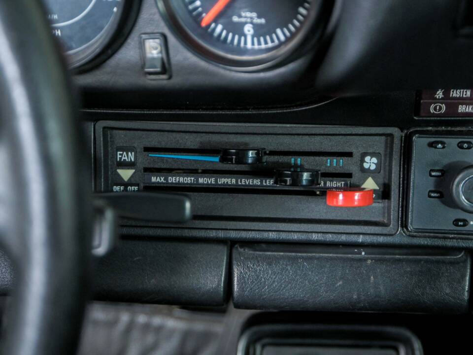 Bild 28/50 von Porsche 911 SC 3.0 (1982)