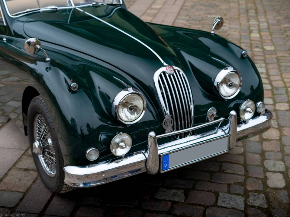 Image 5/29 de Jaguar XK 140 DHC (1955)