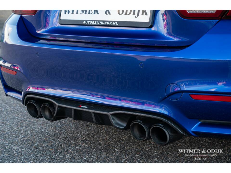 Image 40/50 of BMW M4 CS (2018)