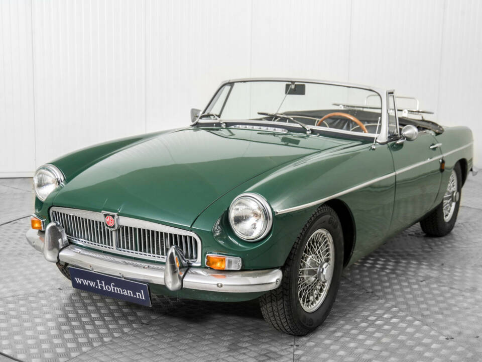 Image 18/50 de MG MGB (1967)