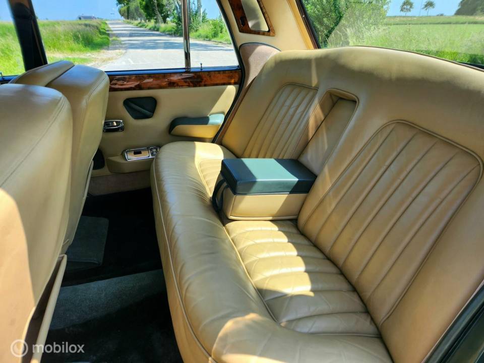 Afbeelding 33/41 van Rolls-Royce Silver Shadow II (1978)