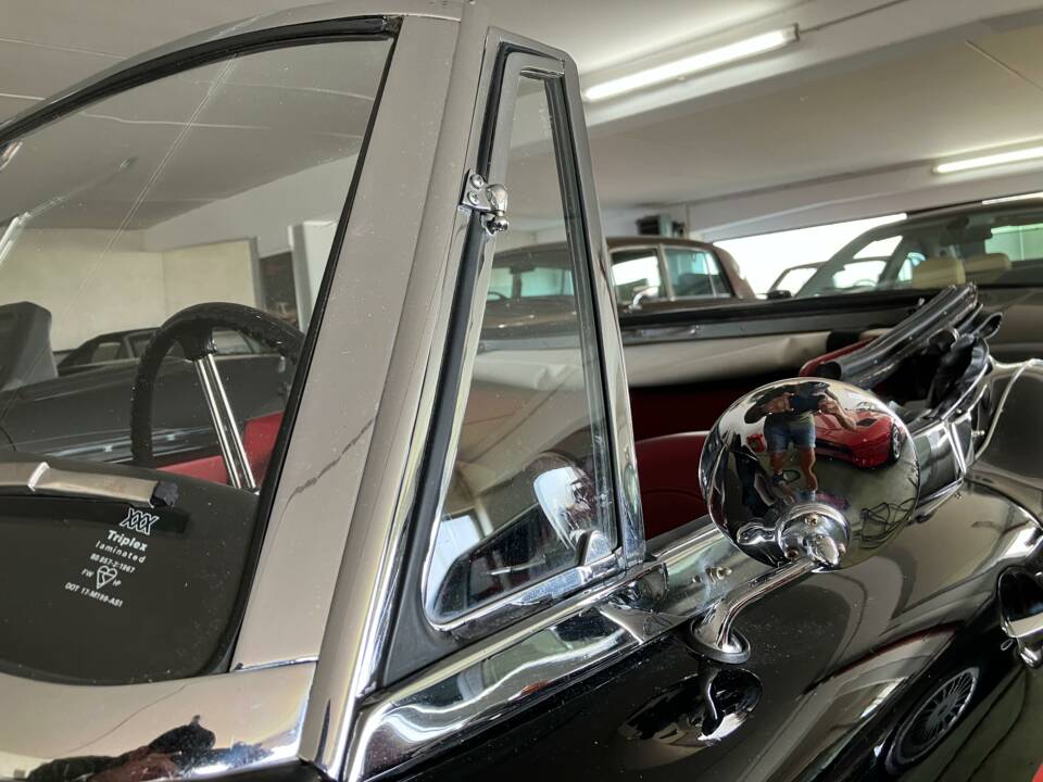 Image 19/21 of Austin-Healey 3000 Mk III (BJ8) (1967)