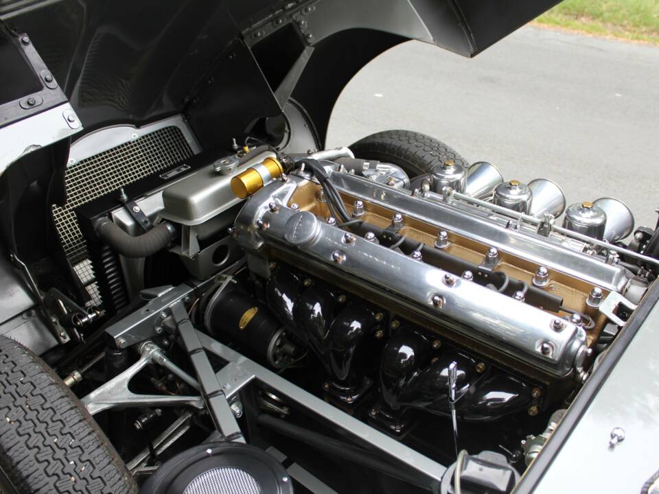 Image 15/20 de Jaguar Type E 3.8 (1962)