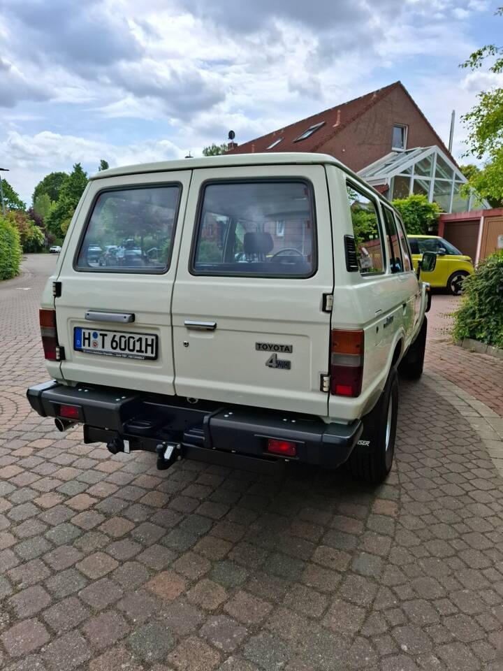 Imagen 5/32 de Toyota Land Cruiser HJ 60 (1986)