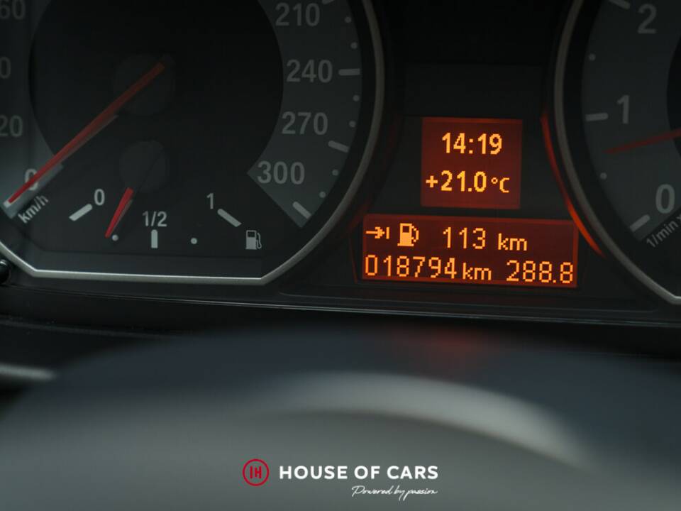 Image 24/25 of BMW 1 Series M Coupé (2011)