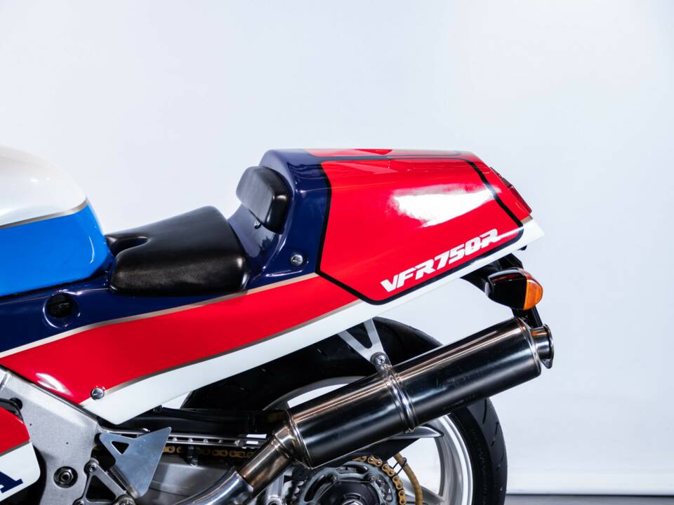 Afbeelding 20/50 van Honda DUMMY (1988)