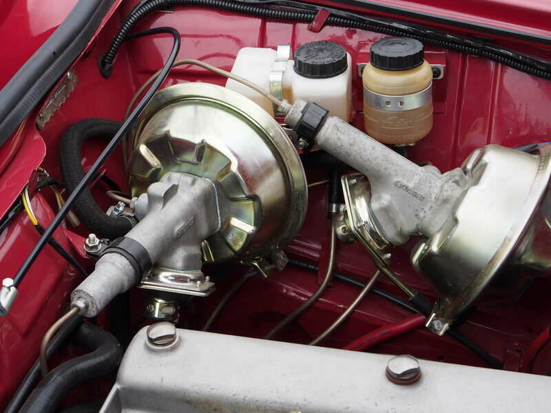 Image 27/49 of Alfa Romeo Giulia 1600 GT Junior (1976)