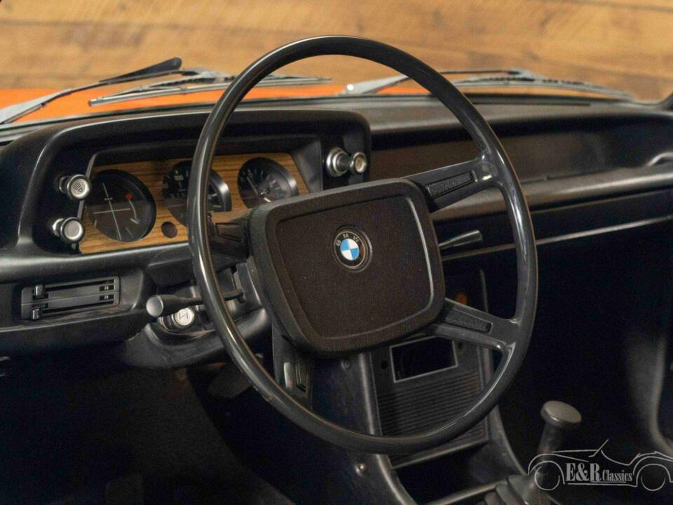 Image 14/19 of BMW 1502 (1974)