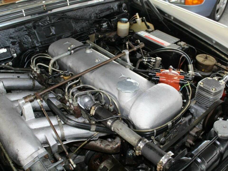 Immagine 17/17 di Mercedes-Benz 300 SE (1964)