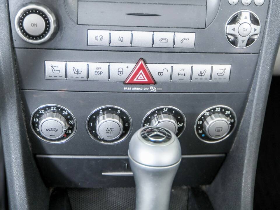 Bild 29/50 von Mercedes-Benz SLK 280 (2005)