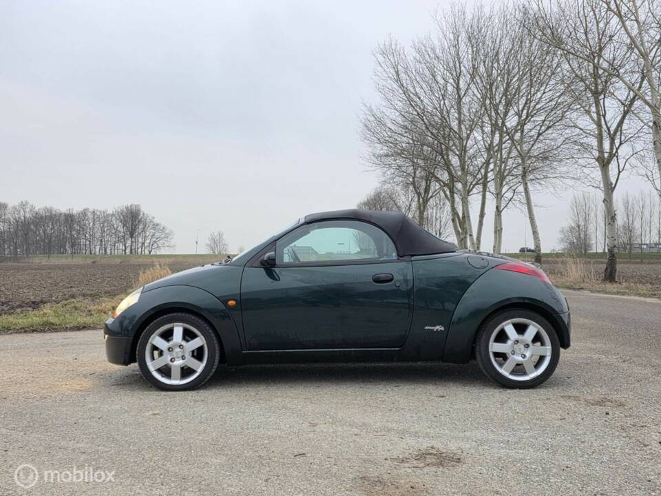 Image 3/22 de Ford Streetka (2003)