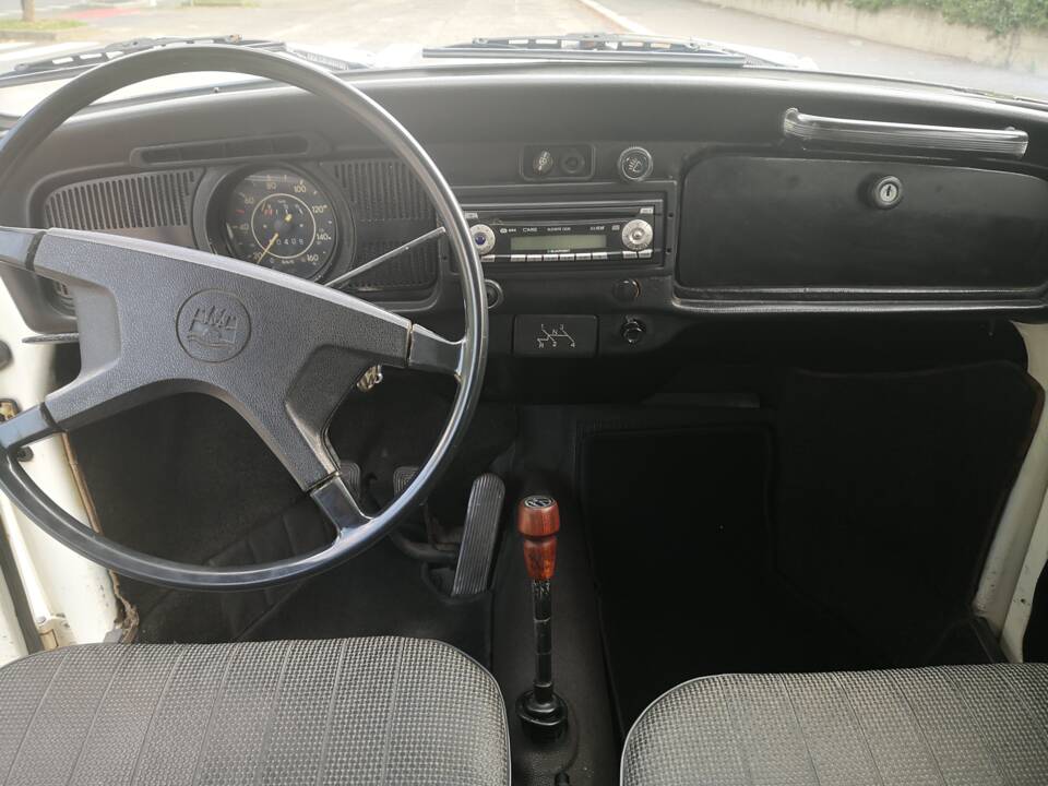 Bild 30/160 von Volkswagen Käfer 1300 (1971)