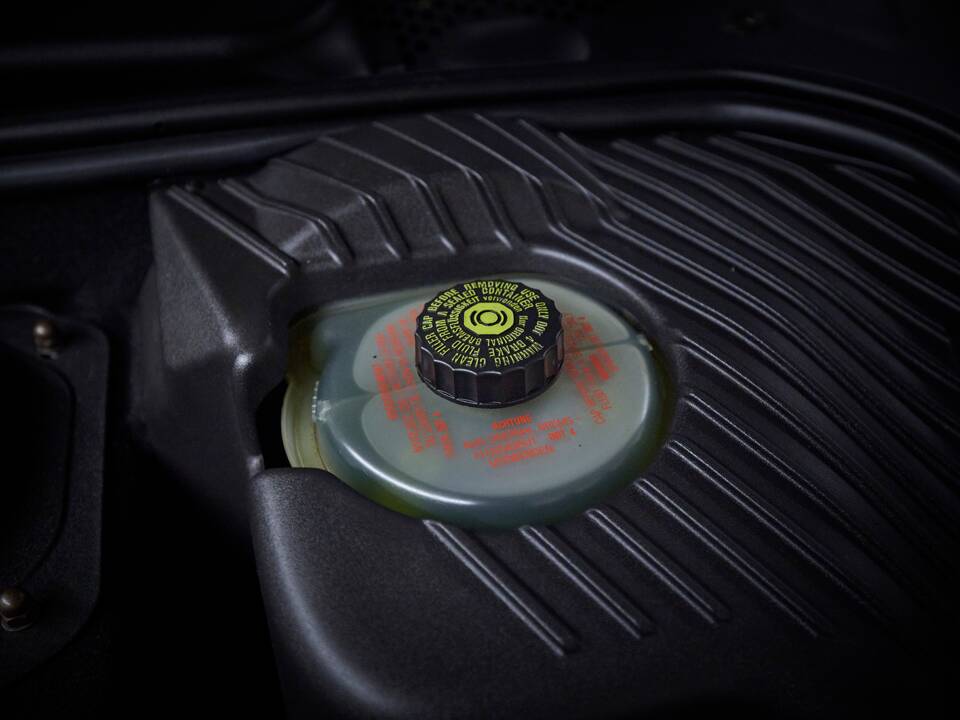Image 61/98 of Porsche 911 Turbo (2000)