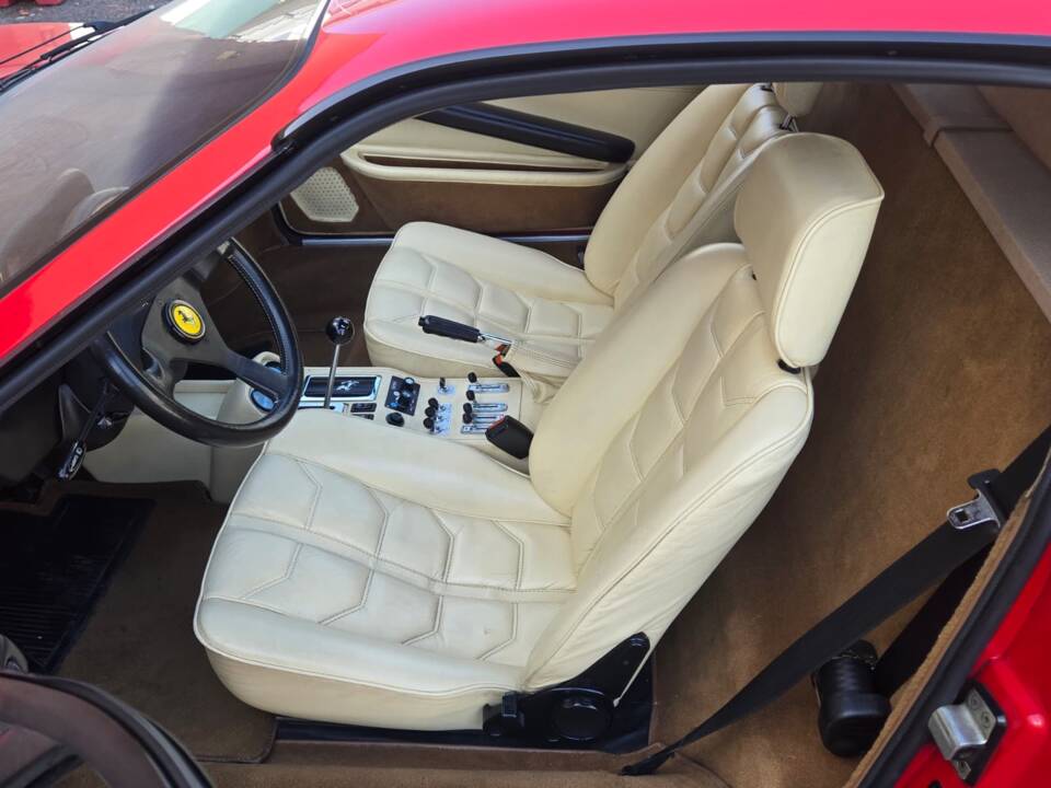 Image 27/95 of Ferrari 308 GTBi Quattrovalvole (1984)